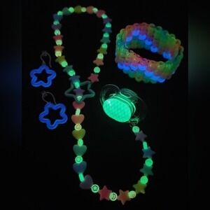 Kawaii Kandi Kids Glow Drop Star Necklace Cuff Earring Binky 5pc Set